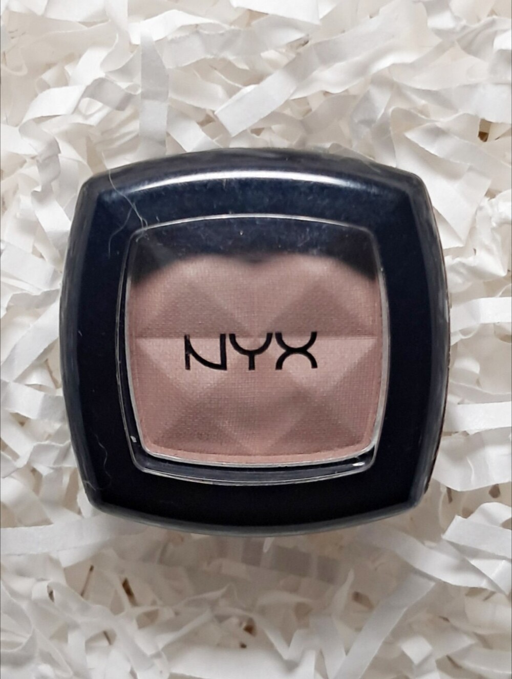 NYX Eyeshadow Single - True Taupe